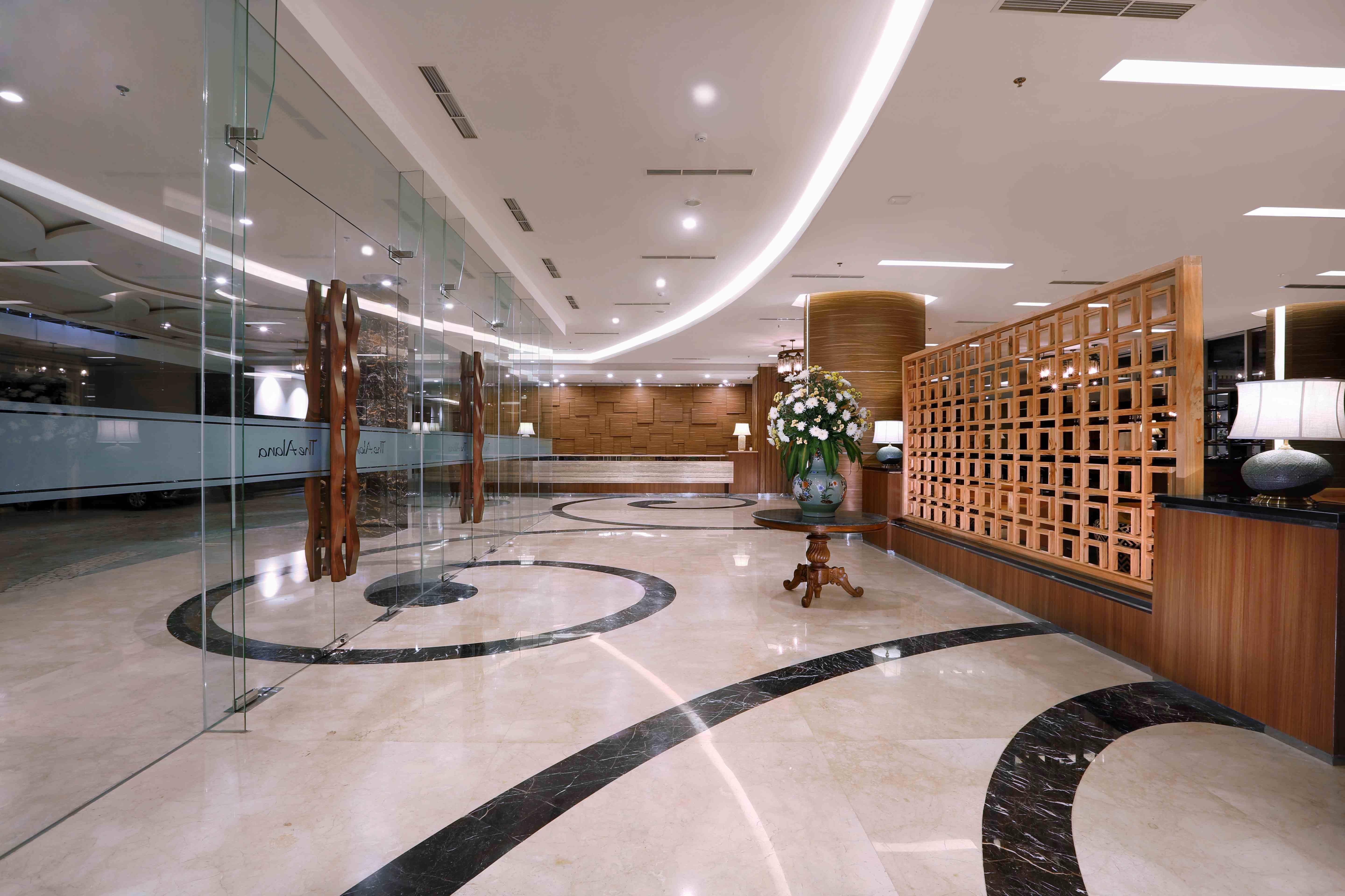 The Alana Yogyakarta Hotel And Convention Center Sleman  Exterior foto