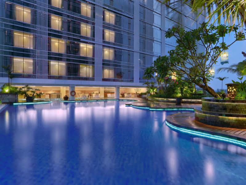 The Alana Yogyakarta Hotel And Convention Center Sleman  Exterior foto